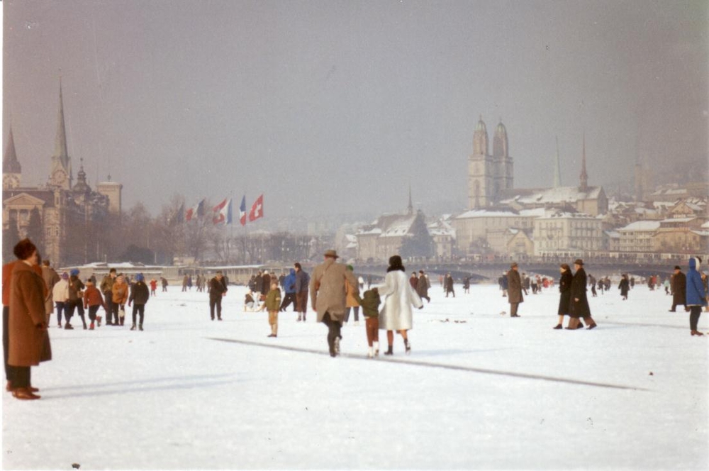 Frozen Zurich Lake (Seegfrörni), 1963